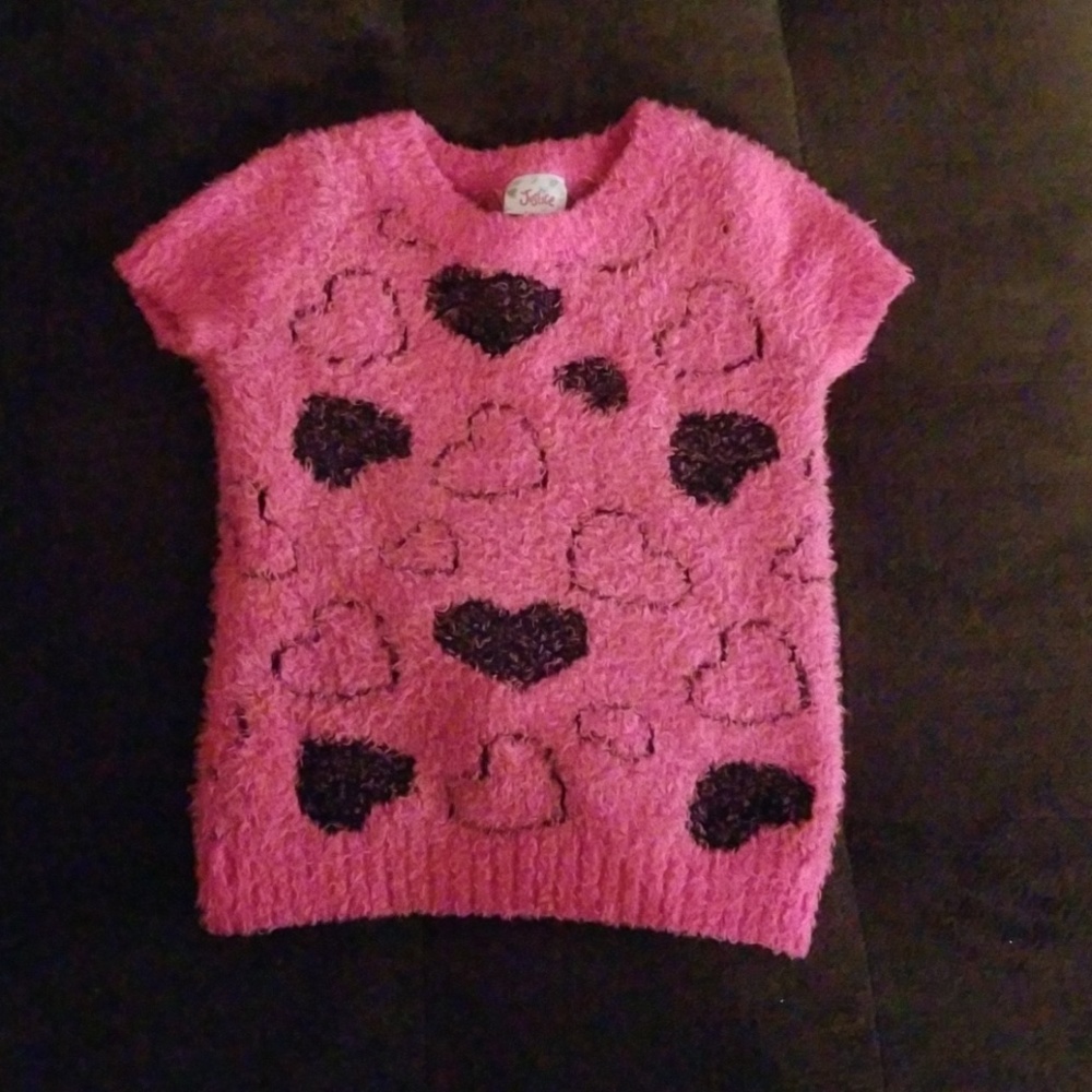 Girls fuzzy short sleeved sweater